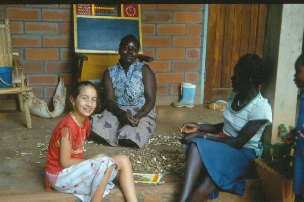 Atim Molinari a Lacor, in Uganda, nel 1987